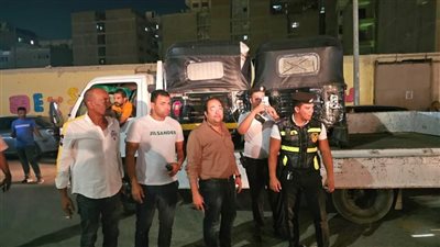 تحرير 150 مخالفة إشغالات وضبط 14 توك توك في حملة مكبرة بالجيزة (صور)