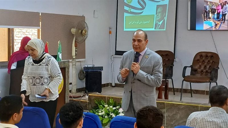 ندوة تثقيفيةعن المبادرات