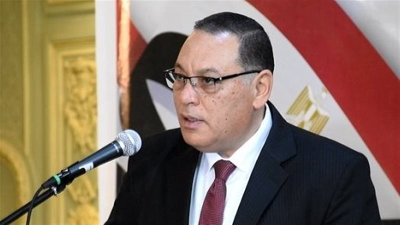 الدكتور ممدوح غراب