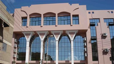 مكتبة مصر العامة ببنها تفتح أبوابها لطلاب الثانوية العامة خلال فترة انقطاع الكهرباء 