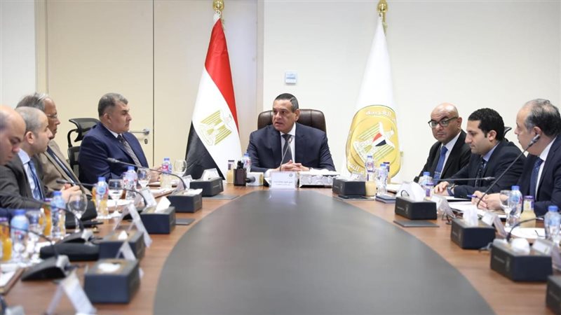 اجتماع وزير التنمية