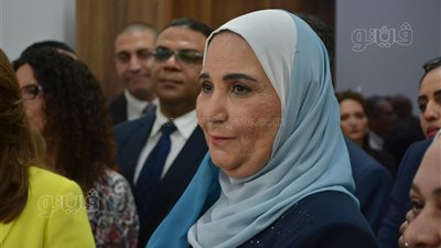 وزيرة التضامن: تقديم الخدمات العلاجية لـ 170 ألف مريض إدمان سنويا (صور)