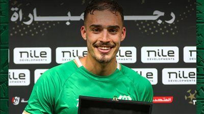 معتز زدام يحصد جائزة رجل مباراة المصري والاسماعيلي في ديربي القناة