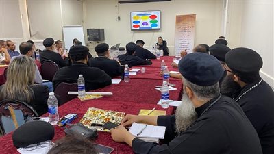 الكنيسة تناقش الخدمات المقدمة للأشخاص ذوي الإعاقة