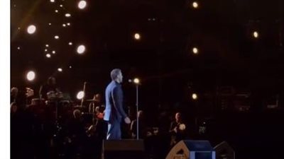 عرض للزواج ودباديب، كاظم الساهر يلبي طلبات الجمهور المصري (صور)