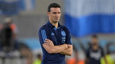 نزلا أرض الملعب متأخرين، إيقاف مدرب الأرجنتين وتشيلي بكوبا أمريكا 2024