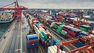  تعرف على أعلى 10 دول بالاتحاد الأوروبي استيرادًا من مصر خلال عام 2023