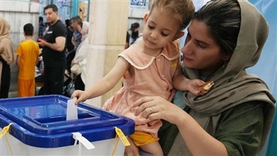 انتخابات إيران، استمرار فرز الأصوات وبزشكيان يتقدم على جليلي