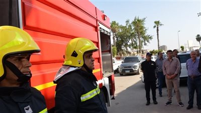 المعمل الجنائي يعاين حريق شقة سكنية في العمرانية 