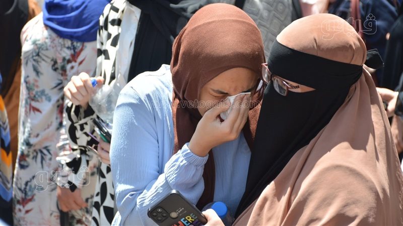 تباين آراء طلاب الثانوية