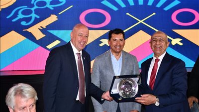 وزير الرياضة يشهد توزيع ميداليات بطولة العالم لناشئي الخماسي الحديث بالإسكندرية