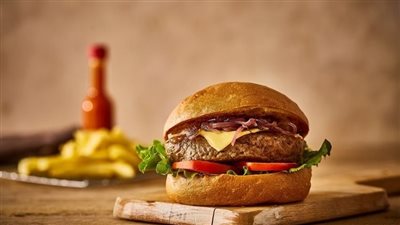 طريقة عمل برجر اللحم، يوفر في الميزانية ويحافظ على صحة أبنائك