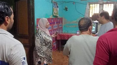 رئيسة السنطة بالغربية تتفقد تسرب المياه في قرية شنرة البحرية (صور)