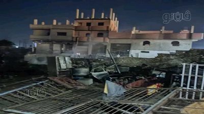 45 دقيقة لإخماد النيران، تفاصيل حريق كبير بمخزن أدوية بالشرقية