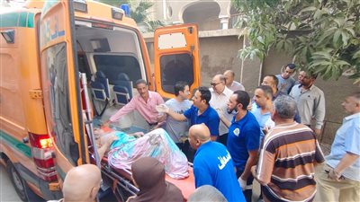 إنقاذ 5 أشخاص وانتشال 3 جثث من ضحايا منزل أسيوط المنهار (صور )