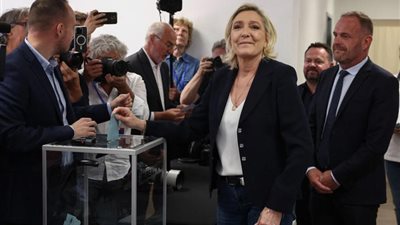 صاحبة الأصول المصرية تسعى لرئاسة فرنسا.. مارين لوبان زعيمة اليمين المتطرف (فيديوجراف)