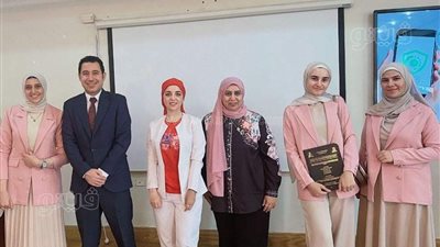 طلاب الذكاء الاصطناعي بكفر الشيخ يبتكرون منصة لدعم المزارعين