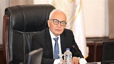 رضا حجازي ثالث وزير يرحل عن التربية والتعليم أثناء امتحانات الثانوية العامة 