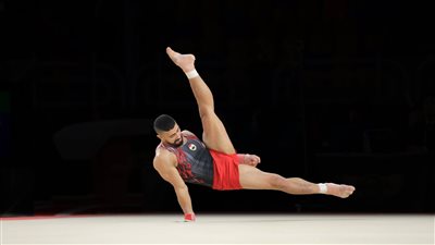 عمر العربي يحقق نتائج متميزة في بطولة رومانيا الدولية للجمباز الفني استعدادا للأولمبياد