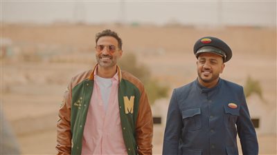 أحمد فهمي ولبلبة في العرض الخاص لفيلم عصابة الماكس بالسعودية الليلة