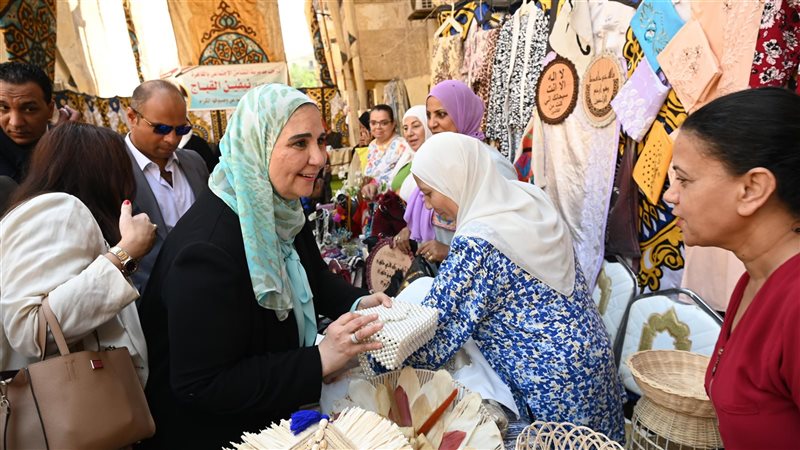 نيفين القباج وزيرة