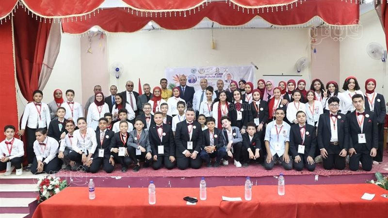 قادة المستقبل بالخارجة،