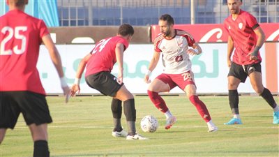 الدوري المصري، الأهلي يكتفي بثلاثية نظيفة أمام طلائع الجيش في الشوط الأول 