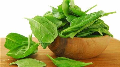 فوائد الجرجير، يحمي من هشاشة العظام ويقوي الشعر ويمنحه الترطيب