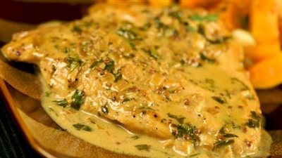 طريقة عمل صدور الدجاج بالجبن والخردل، أكلة لذيذة وسريعة 