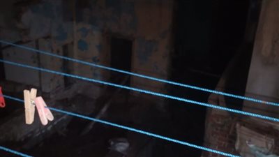 مصرع سيدة وإنقاذ زوجها بعقار المنشية المنهار