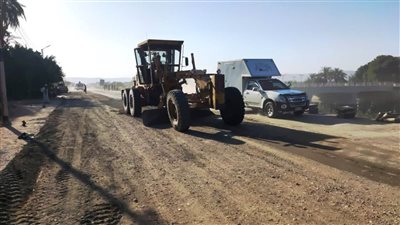 رفع كفاءة طريق دار السلام الشرقي بسوهاج