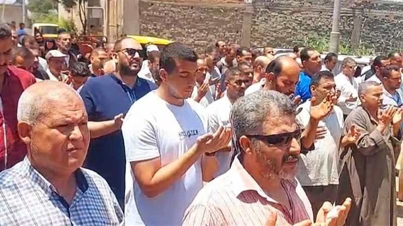  تشييع جثتي طفلين