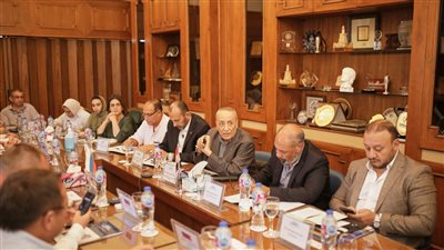 رجال أعمال إسكندرية تبحث مع وفد روسي سبل تعزيز التبادل السلعي