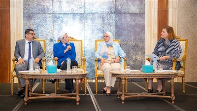 وزيرة البيئة: المخلفات واستدامة الأزياء من المجالات الواعدة للاستثمار البيئي