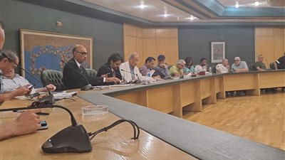 برلماني يكشف أسباب تأجيل مناقشات مشروع قانون العمل الجديد