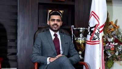 وزير الرياضة يطمئن علي عضو مجلس الزمالك بعد حادث حريق منزله