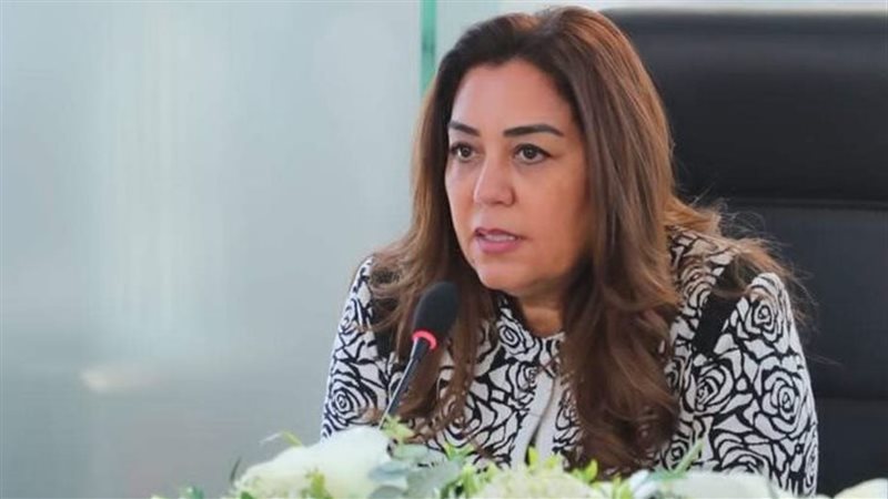 منال عوض المرشحة