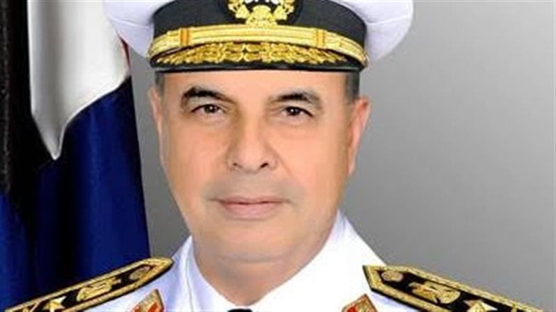 الفريق أحمد خالد،