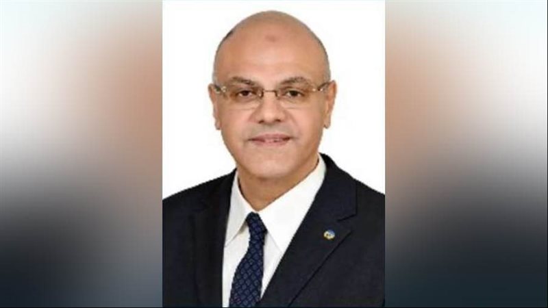 د. ايمن عطية محافظ