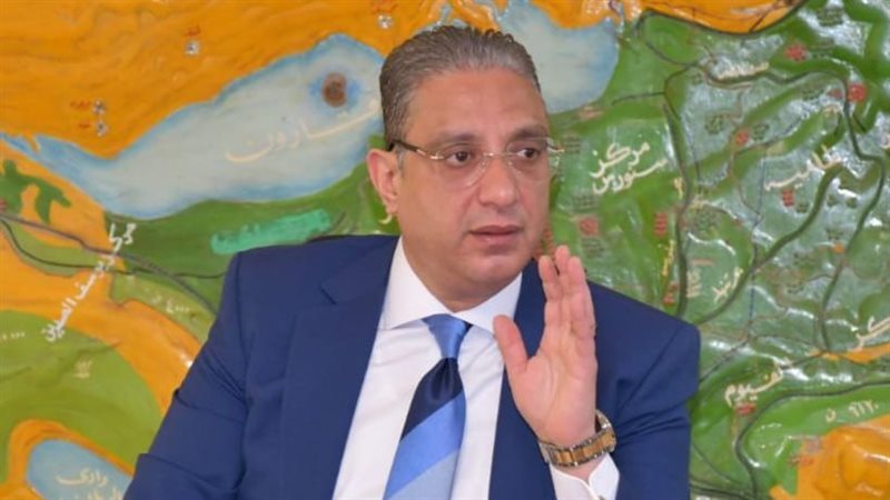 الدكتور أحمد الأنصاري