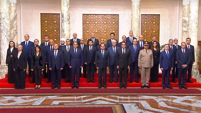 ارتياح وترقب في وزارات المجموعة الاقتصادية بعد أداء الوزراء الجدد اليمين أمام الرئيس السيسي