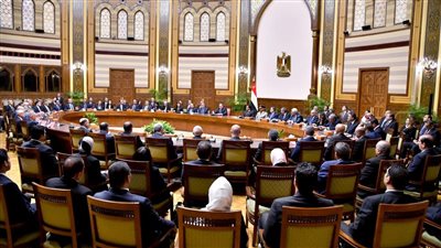 السيسي للحكومة الجديدة: الأولوية للتخفيف على المواطنين وتحقيق طفرة في الصحة والتعليم