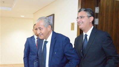 رسائل مصيلحي لوزير التموين الجديد قبل مغادرته مكتبه 