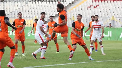  الزمالك يواصل نزيف النقاط في الدوري الممتاز بالتعادل أمام فاركو 1-1 (صور)