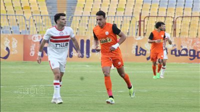 زيزو يسجل هدف الزمالك الأول في شباك فاركو من ركلة جزاء (صور)