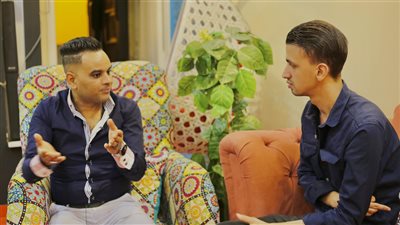 علي فاروق: المهرجانات مسيطرة على الساحة الفنية و70% والجيل الحالي مالوش طاقة للرومانسية (فيديو)