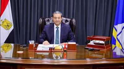 محافظ دمياط الجديد يصل الديوان العام 