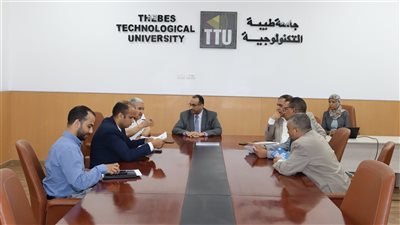رئيس جامعة طيبة يستقبل وفد الأعلى للتعليم التكنولوجي