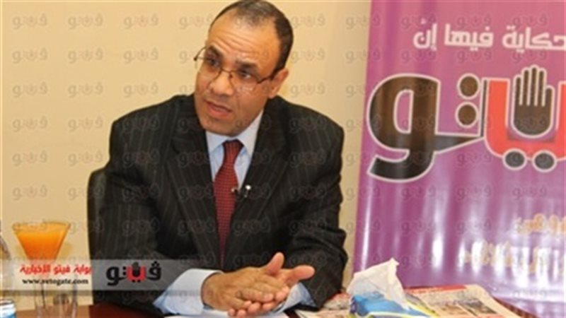 الدكتور بدر عبد العاطى