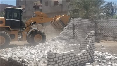 انطلاق حملة لمسح منطقة الظهير الصحراوي وإزالة 10 حالات بناء مخالف بأسيوط